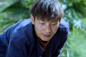 亲手埋下的菜苗种子，期待着它们长大，用累累硕果点缀生活，让亲手栽种的希望，化为盘中美味。#我的农村生活 #农村美食 #寻味安康品味生活 #新农人计划2025视频封面