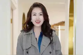 小个子选大衣时候最怕压低身高，一个视频告诉你，风衣长度的黄金分割点在哪里#小个子选大衣 #形象美学 #胡清波老师