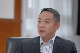 特朗普想结束俄乌冲突和巴以冲突，是为了集中精力遏制中国吗？近日，中国社会科学院美国研究所研究员刘卫东在接受《大变局》节目专访时表示，没必要对此过度担心。#中美关系视频封面
