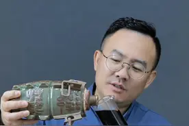 七千多一瓶的黄酒有多好喝？会稽山五十年陈对比古越龙山国酿40视频封面