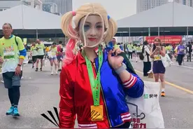 扬马完赛选手们太酷辣 恭喜你们！辛苦啦！#马拉松 #扬州鉴真国际半程马拉松 #跑扬马行大运  #扬州生活 #2025扬州马拉松视频封面