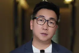 多地发钱！结婚、生娃最高奖10万元！ 这波催婚“王炸”你接不接？#多地宣布发钱奖励结婚 #社会百态