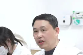 总是食物返流、被憋醒注意！可能不是胃病 可能和食道憩室和食管裂孔疝有关。#胃 #在抖音pick你的健康搭子 #食管 #憩室 #门诊视频封面