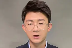 Manner照顾一下你的店员吧，做一个有人情味的企业。 #mannercoffee上海门店被立案调查 #怎么看咖啡店员工顾客冲突 对顾客致歉是企业服务态度问题，但是话说回来单论6分钟这个视频里的情况，我站店员，换做我是店员可能早就忍不住了。  #大有学问视频封面