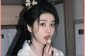 靠内娱吃饭的95后华裔小花，却被发现私下侮辱国人！#演员 #李凯馨视频封面