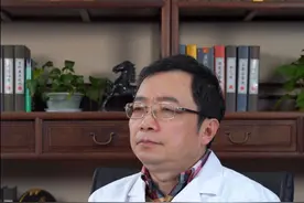 吃一点就饱了，但还是想吃是怎么回事？ #热点 #吃一点就饱胀 #脾胃 #脾胃调理 #中医健康视频封面