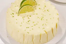 比冰淇淋还好吃 它就是柠檬巴巴露亚蛋糕了~无需烤箱也能做！