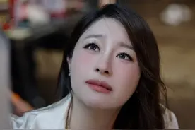 如果她不吵不闹 又温柔，对你大度和宽容，那只能说明她不爱你。