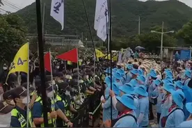 韩国民众占领美韩军演指挥所  打出标语“美国佬滚回家！”视频封面
