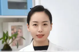 膝盖有积液不用怕，简单一招调理 #膝盖积液 #吴茱萸 #疼痛 #硬核健康科普行动视频封面
