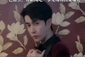 知名艺人于朦胧被传在北京一小区坠楼去世，物业证实凌晨有人坠楼：已报警，看新闻吧，事发现场图疑曝光#媒体精选计划 #于朦胧 #北京