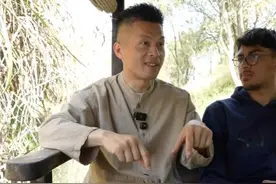 世界义乌 一座从 “鸡毛换糖” 起步， 到“买全球、卖全球” 的世界小商品之城
#义乌 #义乌小商品 #丝绸之路 #杭州英语导游 #浙江文旅宣推官 @浙江文旅视频封面