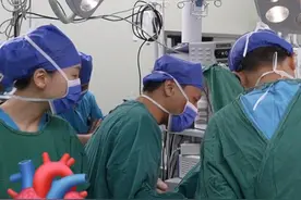 贵州省首例人工心脏植入手术成功！今天（1月26日），植入“人工心脏”的他出院了。 #医疗视频封面