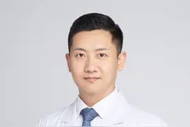 你知道酒精对肝脏的影响有多大吗？#医学科普 #抖出健康知识宝藏 #酒精肝 #肝炎 #酒精视频封面