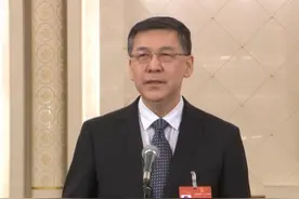 科技部部长：科技创新不仅提升了传统产业的竞争力，也为发展新质生产力夯实了基础、注入了动力视频封面
