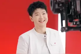 官宣！孙颖莎再添新代言，亚洲杯决赛折戟，人气仍是国乒顶流