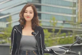 一台全速跑百公里，并且带有TCS、1200瓦电机和前后碟刹 ，重点外观设计还获得过红点设计奖的车，居然只卖3000多你敢信吗？今天咱们看看台铃超能S风华实力如何！#曾姐教你骑车  #电动车  #每天推荐好车  #曾姐与车  #曾姐车问视频封面