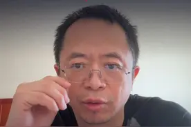 马斯克能掏出四百亿买推特，却为了省十亿丢掉OpenAI #大咖观察 #马斯克起诉openai #openai #山姆奥特曼 #周鸿祎免费课视频封面