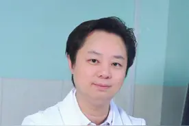 瑞幸新品哪些是热量炸弹？速速码住 #仙女都在喝什么 #咖啡 #热量炸弹 #硬核健康科普行动视频封面