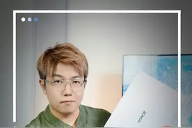 厚度1cm的荣耀MagicBook Art 14上手体验视频封面