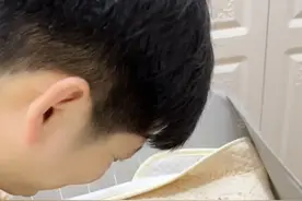 此刻幸福具象化了，空气中弥漫的都是幸福的味道～爸爸心都要化了～#萌娃日常 #又是被女儿治愈的一天 #骗你生女儿 #治愈系笑容 #被你萌化了视频封面