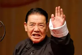 单田芳的“评”之：罗成算卦视频封面