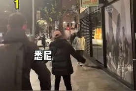 留学生国外快乐起跳，外国人瞬间加入抢镜#可爱 #留学生 #外国人抢镜头 #留学日常 #欢乐视频封面