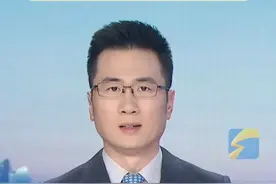 今天没出汗也要洗澡，人体皮肤表面几乎布满了汗腺，建议夏天最好每天洗一次澡#夏天洗澡 #出汗