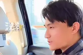 越发刚6岁走失 29岁回国认亲 美国的父母每年都会给我过生日 但我更想与自己的亲人一起庆祝（越 栋 梁）#越发刚 #寻子 #寻亲视频封面