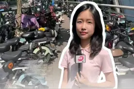 "电鸡"围"城"！亚运城海傍地铁站人行道"寸步难行"，电动自行车随意停放#电动自行车 #海傍地铁站视频封面