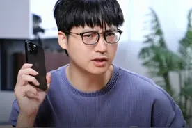 微信新出的这个功能只有苹果有，安卓竟然还没上？ #微信 #视频聊天 #手机技巧 #绿联小讲堂视频封面