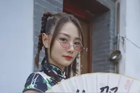 #扬州龙虾看邵伯！等了一年的邵伯龙虾节终于来了！听说除了有#龙虾，还有市集、露天电影、照片展等等，还不约上小伙伴一起冲！#扬州生活#扬州美食#邵伯   视频封面