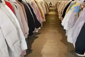 无人值守 自助售卖 女大学生开办24小时自助女装店 “有阿姨拿篮子来购买像买菜”视频封面