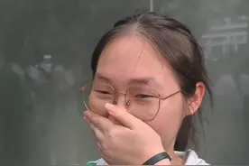 “你不要读大学了” 广州高考考生喊话Li Hua “作文都是我帮你写的，你肯定考不上” #广东dou知道  #高考  #英语视频封面