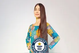快来围观最长的头发（在世）吉尼斯世界纪录！#如何保养头发 #发型分享 #吉尼斯世界纪录视频封面