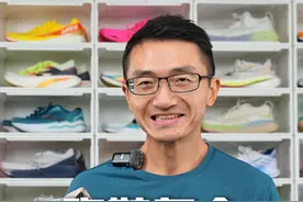 一双跑鞋的寿命到底是多少公里 ？ #跑鞋寿命 #马拉松 #抖音送你去跑马 #因为热爱所以坚持 #跑过冬天视频封面