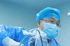 腰椎滑脱导致椎管狭窄，微创术进行减压 #腰椎管狭窄 #微创手术 #脊柱微创 #骨伤科鹿洪辉视频封面