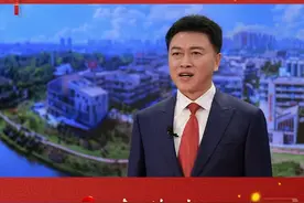 重庆日报新闻会客厅｜“敢闯敢干 唯实争先”新春特别版——开年就这么干③荣昌区委书记 高洪波：开局即争先 起跑就冲刺视频封面