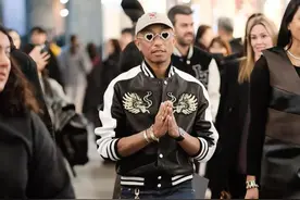 路易威登设计总监多有钱？ #奢侈品 #lv #speedy菲董视频封面