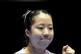 7月8日，女双搭档先内战，申裕斌3比2杜凯琹 #申裕斌  #杜凯琹  #WTT美国大满贯