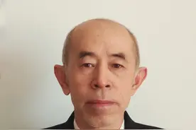 晋中市急寻：六旬老人失联，穿藏蓝色中山装、黑色裤子图片