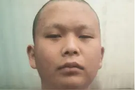 阳江寻亲：青年男子被救助，穿条纹上衣，高1米75，疑似精神异常图片