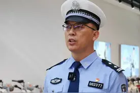 新规出台，我的电动车还能骑吗？电动自行车新规解读之一 （摄制：王建国 戴贺 编辑：孙琦 审核：张瑞 李斌） #电动自行车 #电动车 #内蒙古dou知道