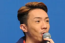 这个女人洗澡要洗一个小时，而且一天还洗两次#粤语 #港剧视频封面