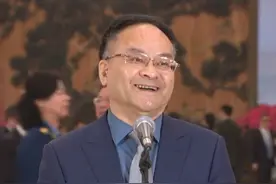 上海科技馆馆长：孩子把家里电器拆了，家长应该高兴才对视频封面