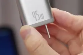 iPhone17的充电头一定要选对 #倍思同芯充  #iPhone17  #苹果充电器  #充电器