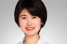 过敏性鼻炎选择氯雷他定还是西替利嗪？ #鼻炎 #鼻塞 #头痛 #医学科普视频封面