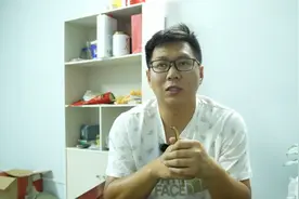 如何判断你买的二手车还有没有三元催化呢？#三元催化 #二手车视频封面