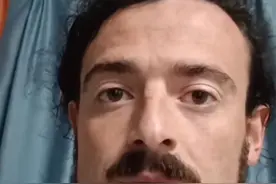 在华十年的美国人严肃警告中国人，美国的一些“糟粕”文化不要学：“有的女孩18岁就进入成人行业，我们不欢迎。我希望我们中国人可以把好的捡起来，把坏的排出去。”视频封面