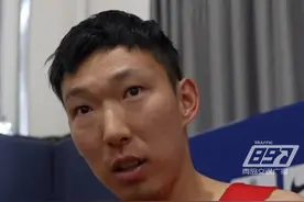 中国男篮在青岛举办短训营，周琦要寻找对抗感觉视频封面